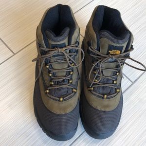 North Face mens a system hiking trail boots